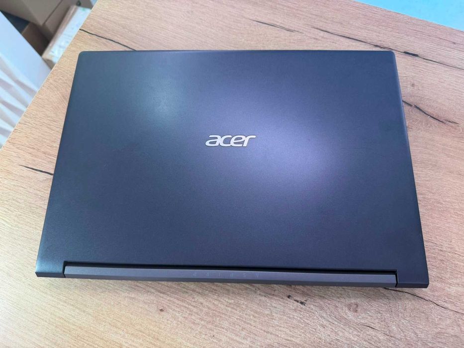 Acer Aspire 7 Ryzen 5 3550H 16GB 512GB SSD GTX 1650 4GB FHD