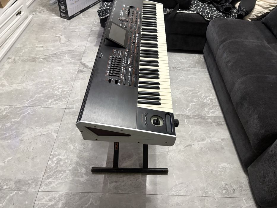 Vind korg pa 4 x 1550€