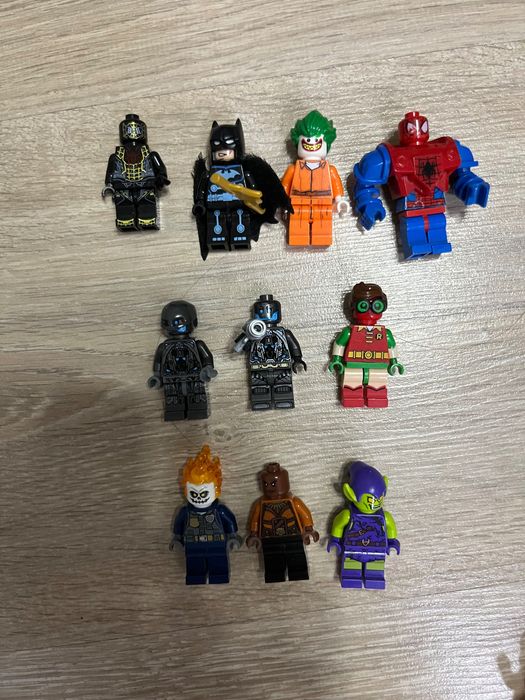 Лего мини фигурки Ninjago