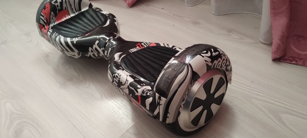 Hoverboard graffiti
