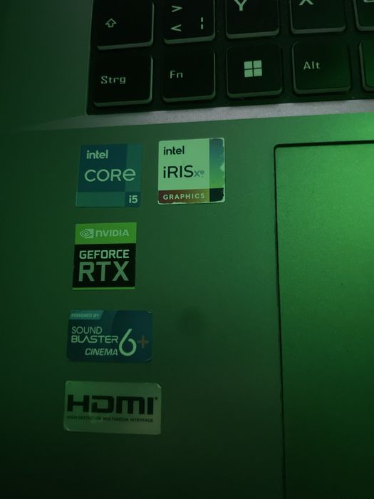 Vand laptop gaming captiva