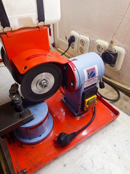 Продаю точильный станок