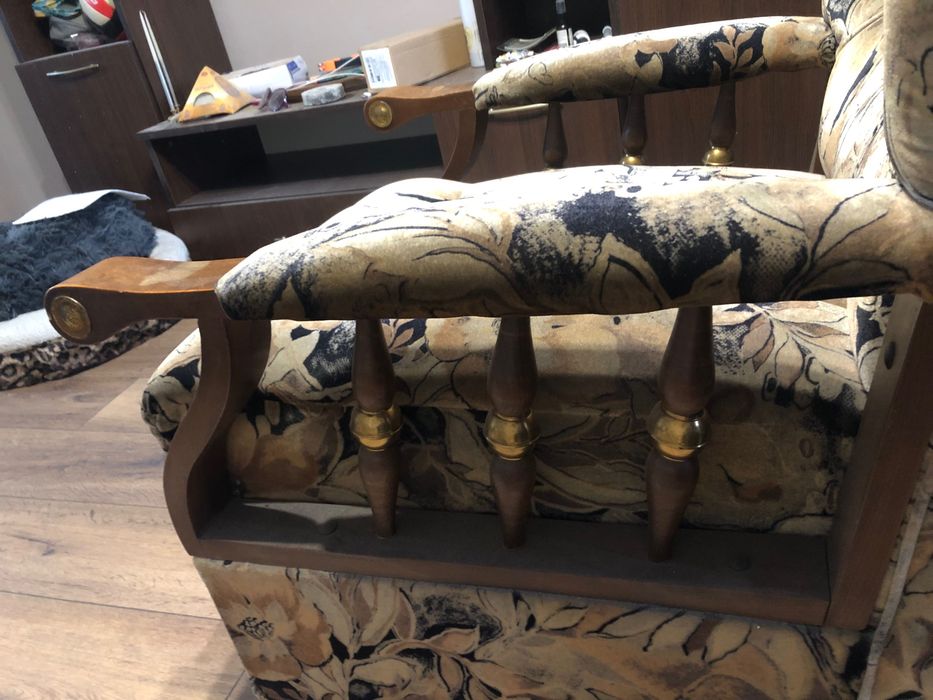 Фотьойли в комплект с табуретка