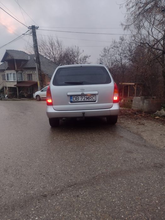 Vând Opel Astra G