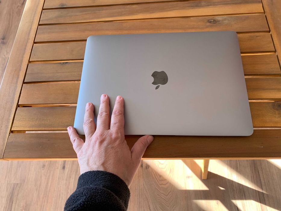 Лап топ MacBook Air 13 inch. В отлично състояние!
