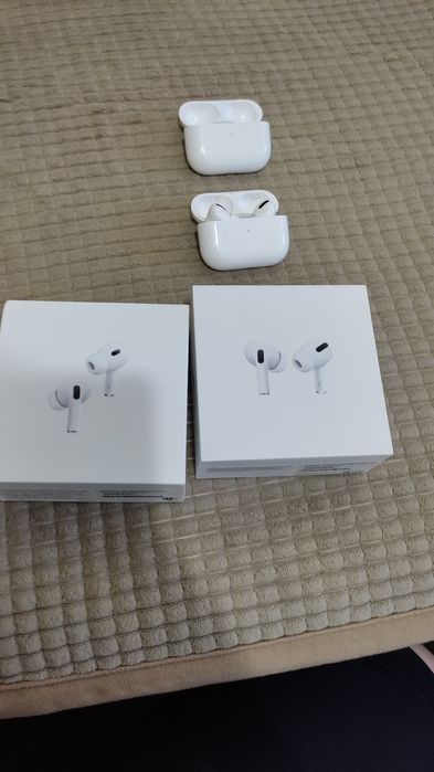 Продам Apple Airpods pro 1 and 2.