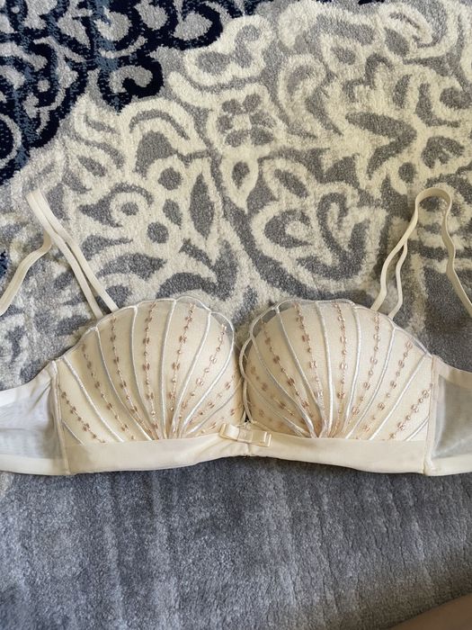 Ayollar kiyimi, bahor-yoz uchun