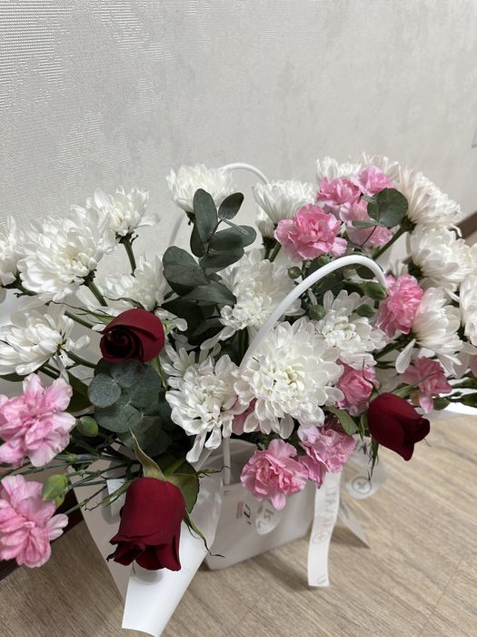 Жана келген свежие цветы