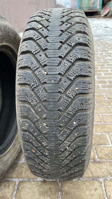 Шины зимние на R17