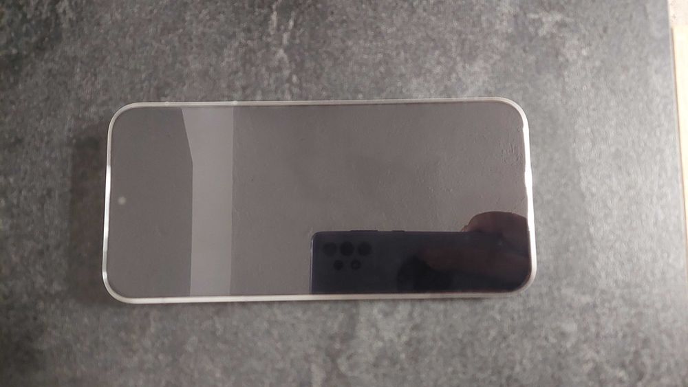 Huawei pura 70 256 GB RAM 12 GB като нов