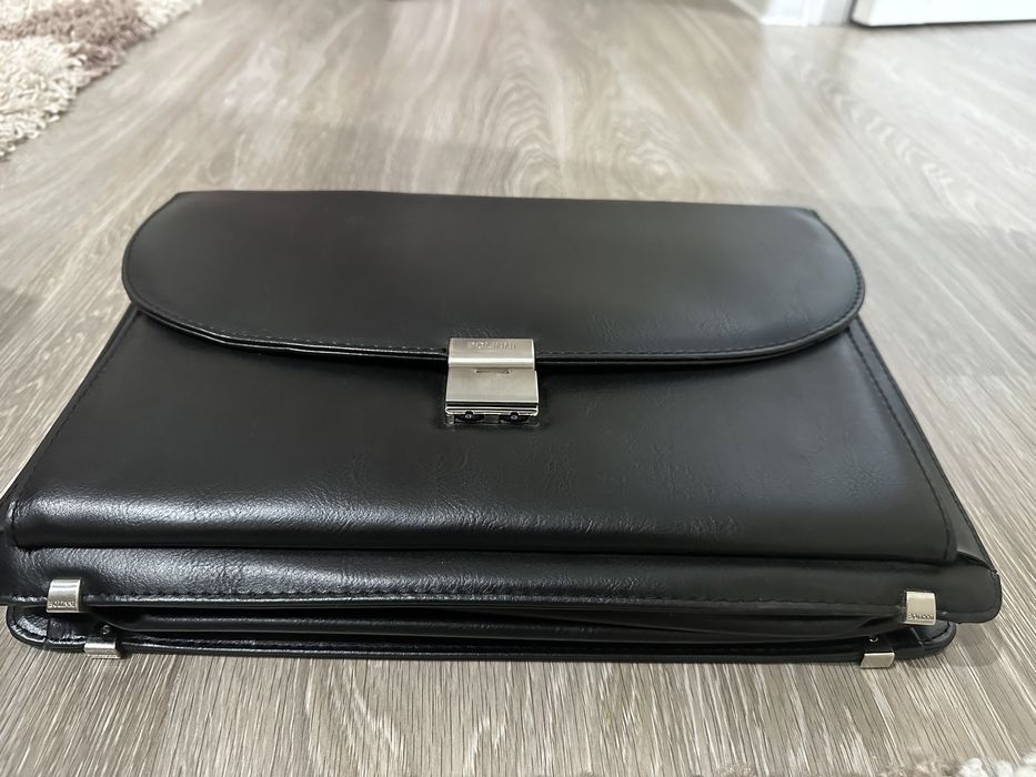 Портфель отличном состоянии