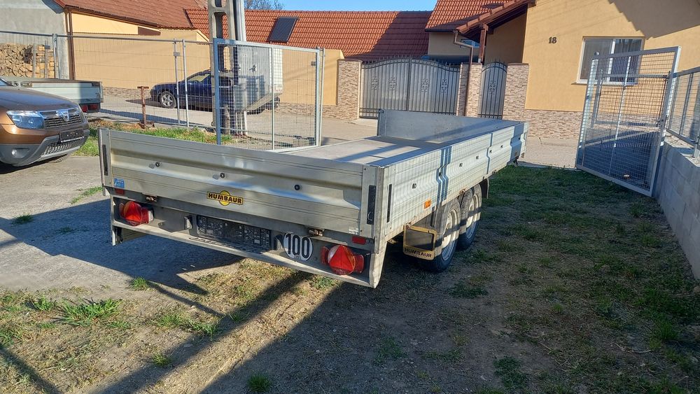 Remorca 2500kg platforma Humbaur