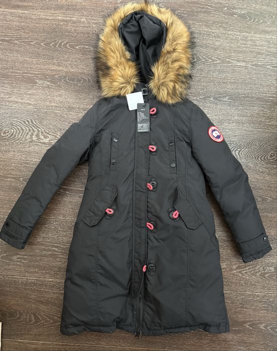 Куртка на девочку