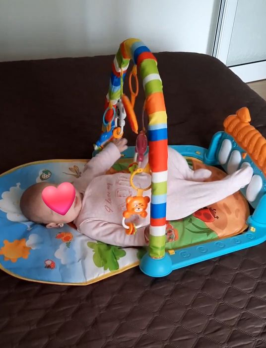 Saltea muzicală bebe