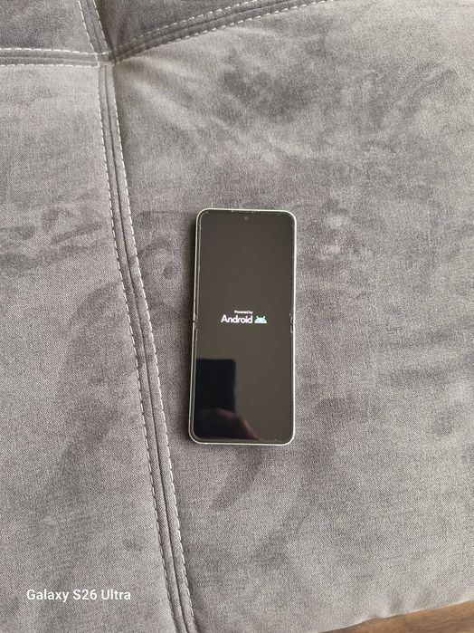 Samsung Z Flip 6 512gb. Гаранция