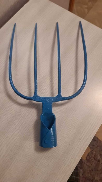 Продам вилы советские