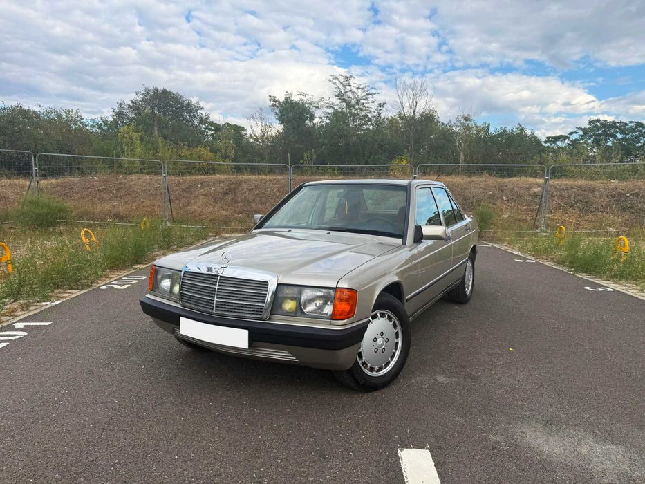 Mercedes-Benz 190
