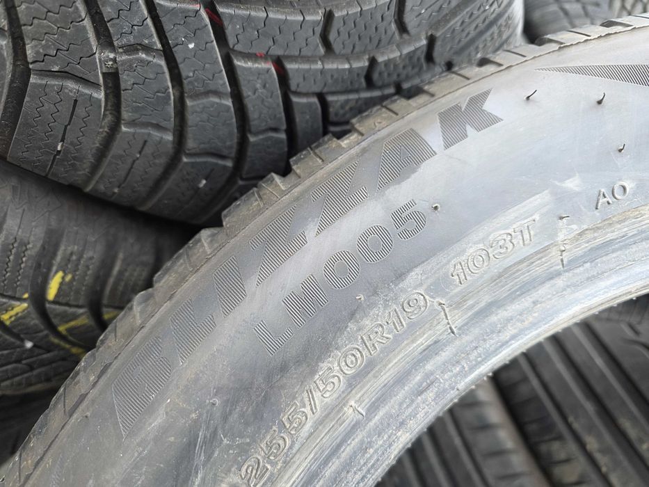 1бр Зимна гума 255 50 19 - Bridgestone - DOT 2024