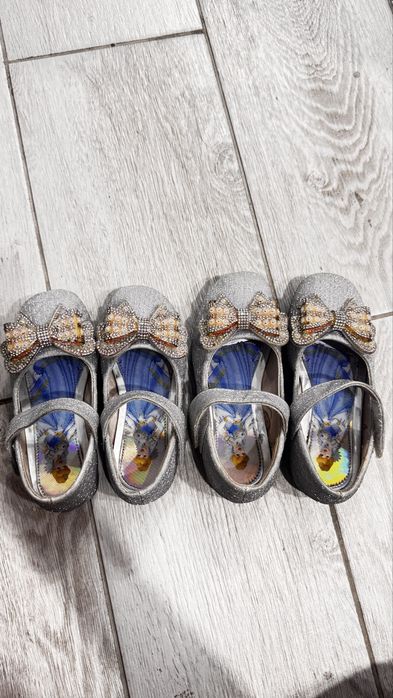 Туфли детские со стразами