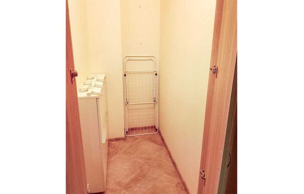 Продава се Тристаен апартамент в с. Аспарухово, Област Варна - 92 кв.м за 909 €/кв.м - Снимка #19