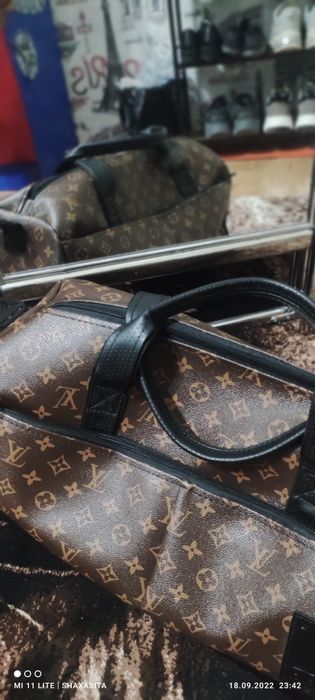 ПОСТУПЛЕНИЕ Louis Vuitton сумка  5 штук