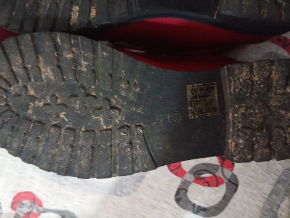 Vând ghete și pantofi de dama piele naturala 38 39 40 marimi