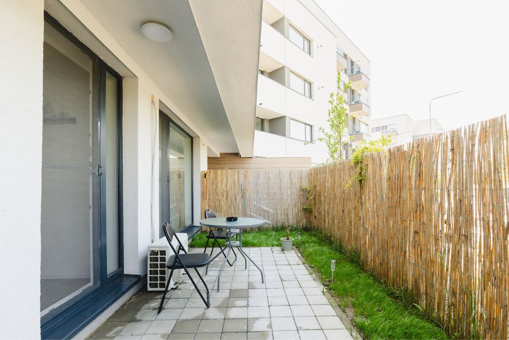 De inchiriat apartament 2 camere, gradina