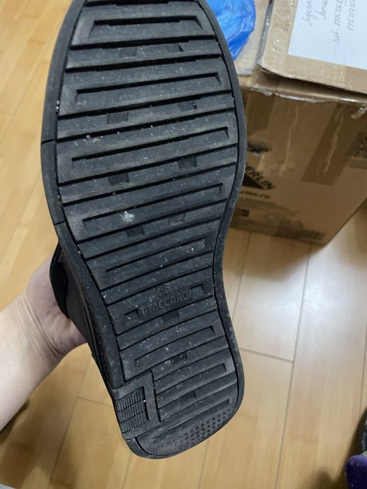 Ботинки на мальчика 37