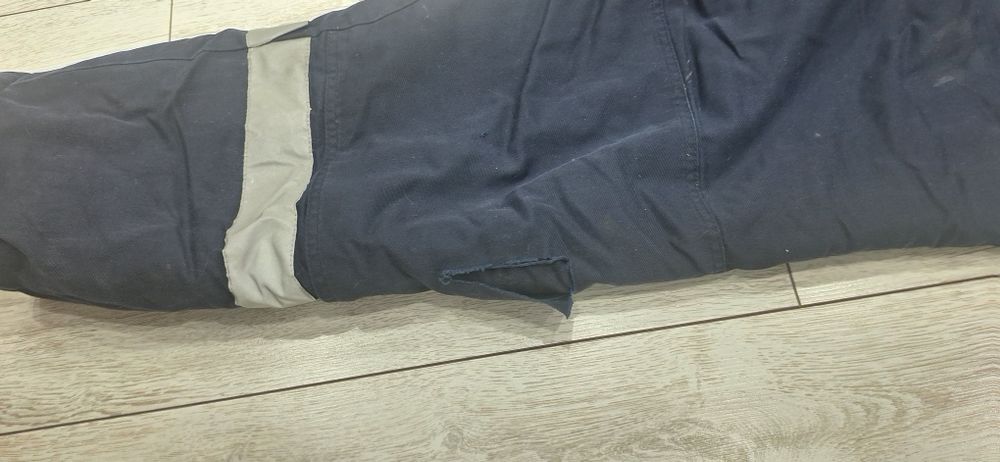 Продам спецодежду,зимние комбинезоны,новые и б/у