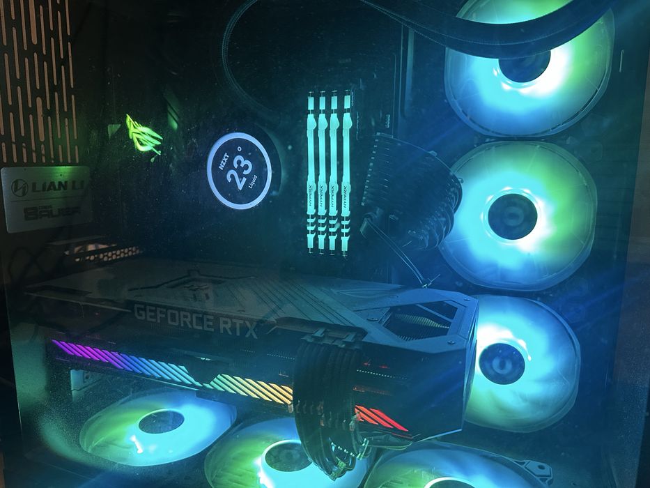 Геймърски PC / Компютър – RTX 3070 | Ryzen 7 | 32GB RAM | SSD