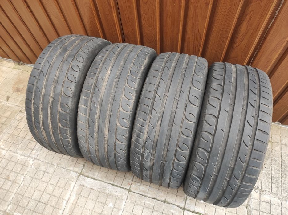 Летни гуми 225 45 17 Дот 1022