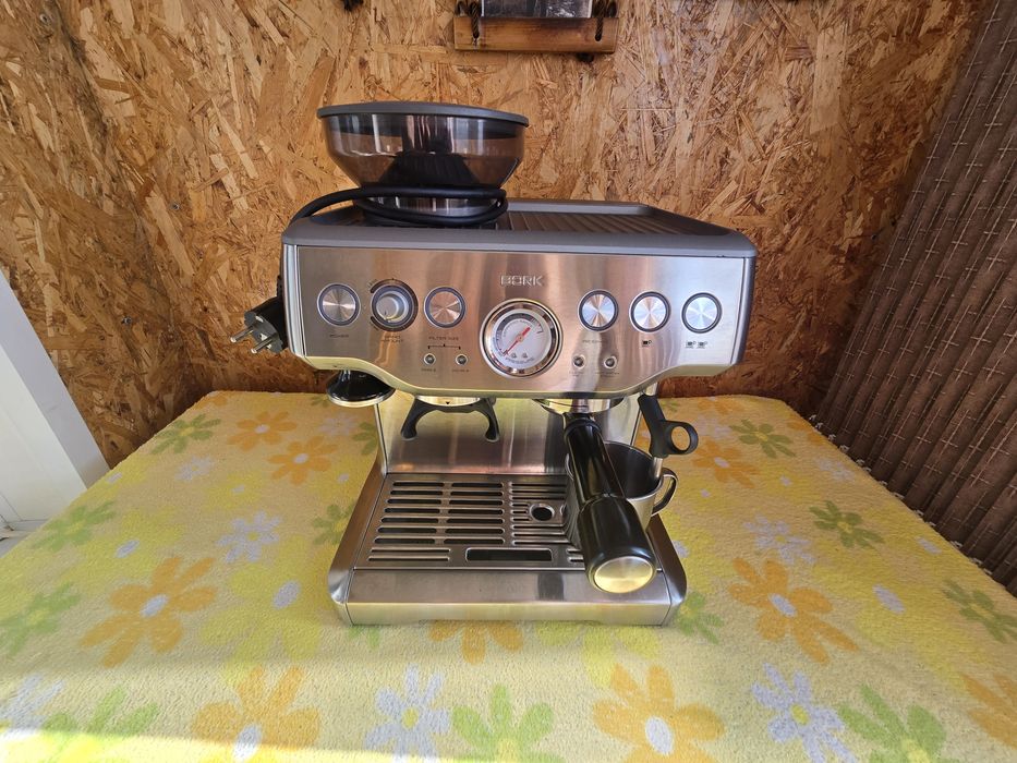 Продам  кофемашину