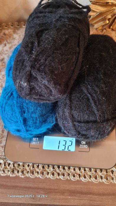 копринени конци куки игли прежди