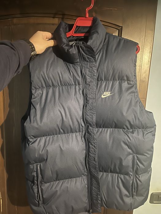 Nike Елек Club Puffer