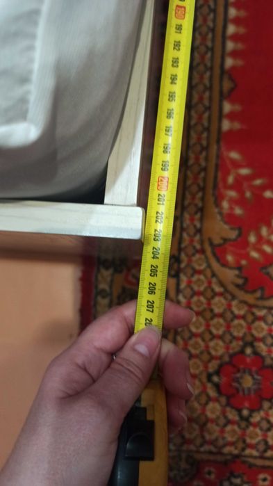 Продам кровать полуторку