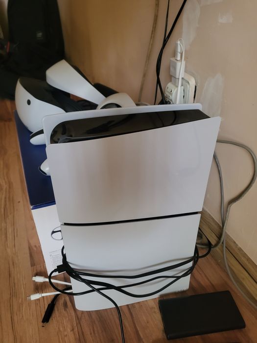 Playstation 5 Slim 1 TB + Playstation Vr 2