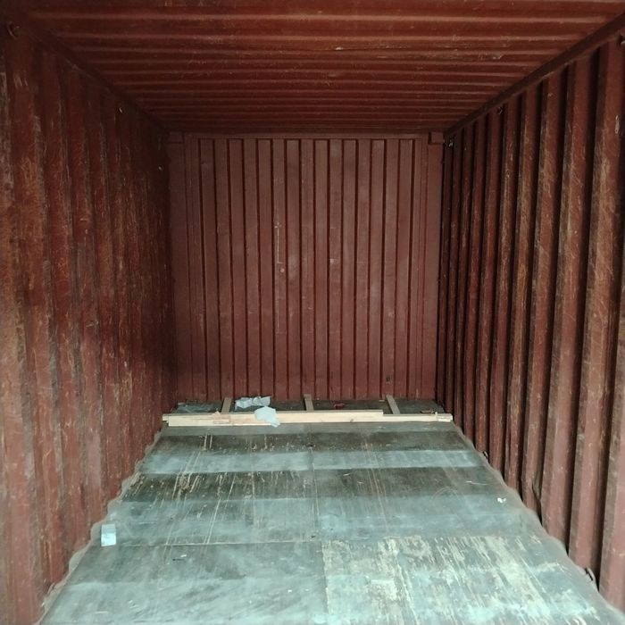 Контейнер 6м 12 м в наличиим в хорошим состоянием