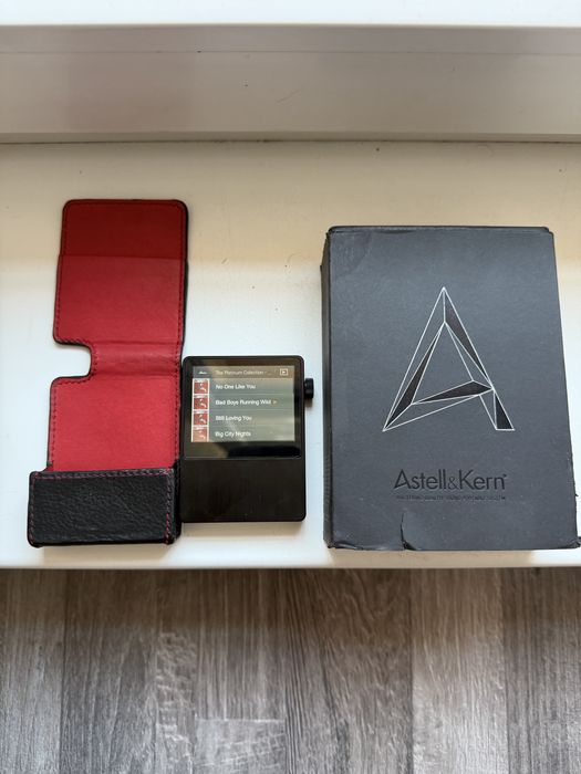 Продам  Hi FI плеер ASTELL&KERN AK 100