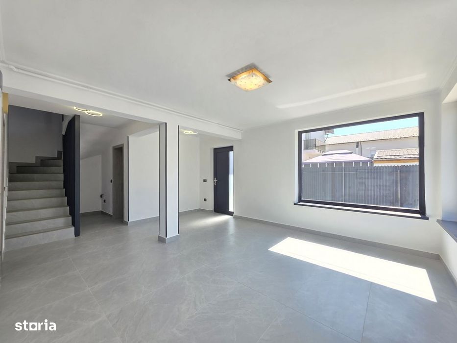Casa tip duplex cu 4 camere, teren 250mp, Rasnov