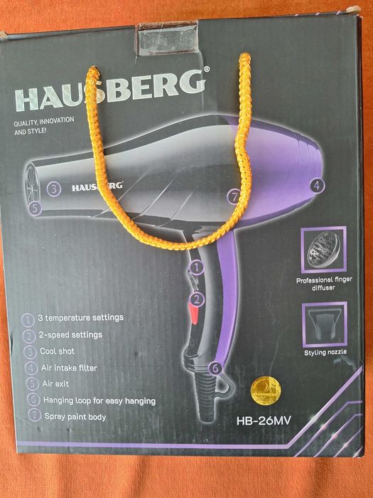 Uscătorul de păr Hausberg HB-26MV (negru-mov) este un aparat compact și puternic de 2000–2400W, ideal atât pentru utilizare acasă, cât / călătorii