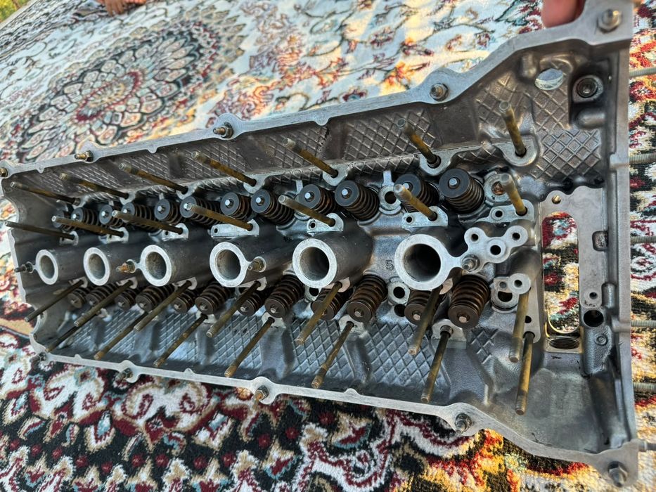 БМВ ГБЦ 2.5 хорошем сост