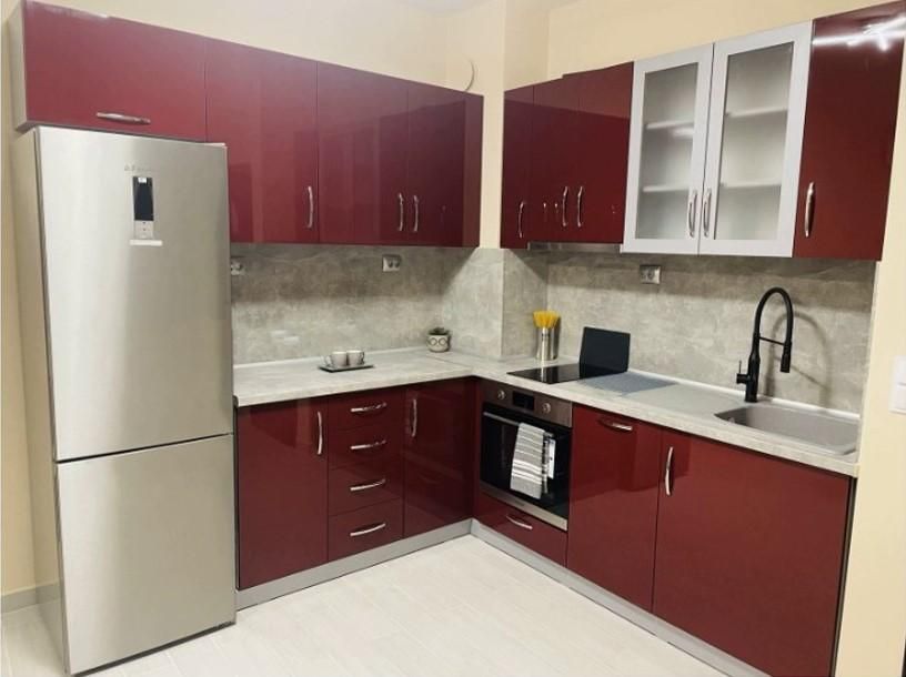 Дава се под наем Двустаен апартамент в София, Надежда 1 - 75 кв.м за 500 € - Снимка #1