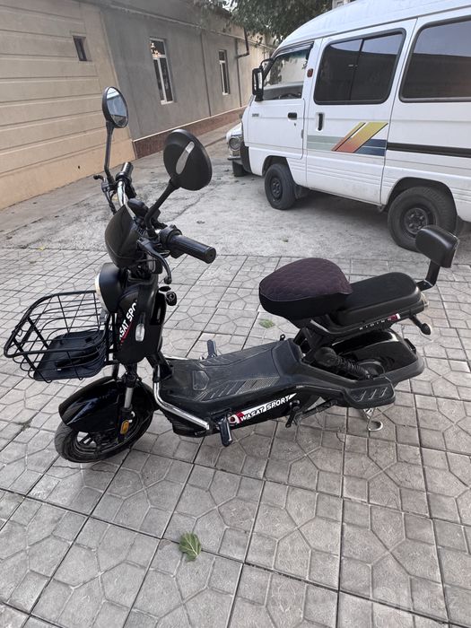 Skuter moped skuter