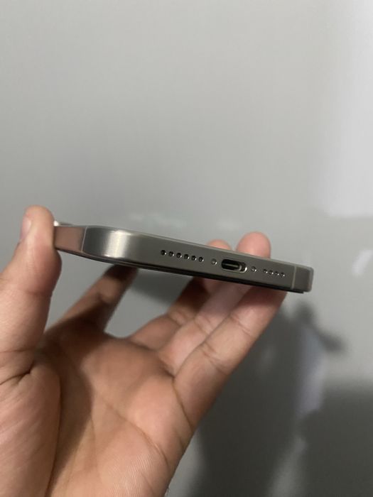 iphone 15 pro max 512GB  karopka dok