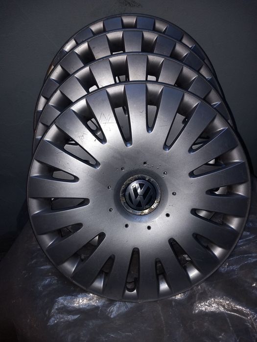 Set 4 Capace pe 16 ptr Wolswagen