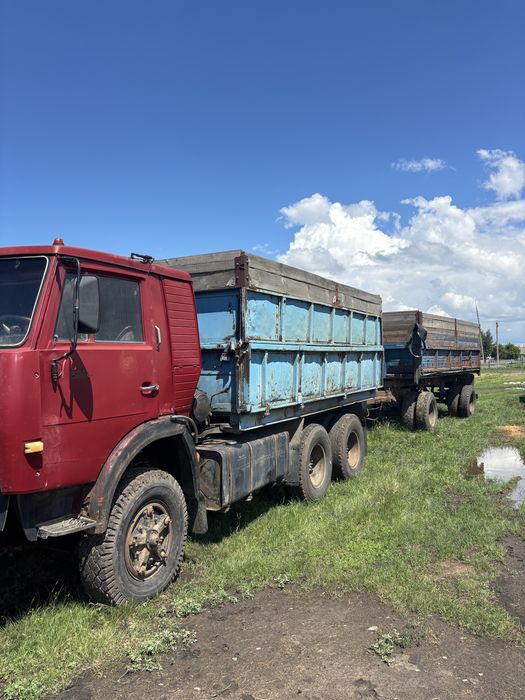 Продам камазы 3 шт с прицепами