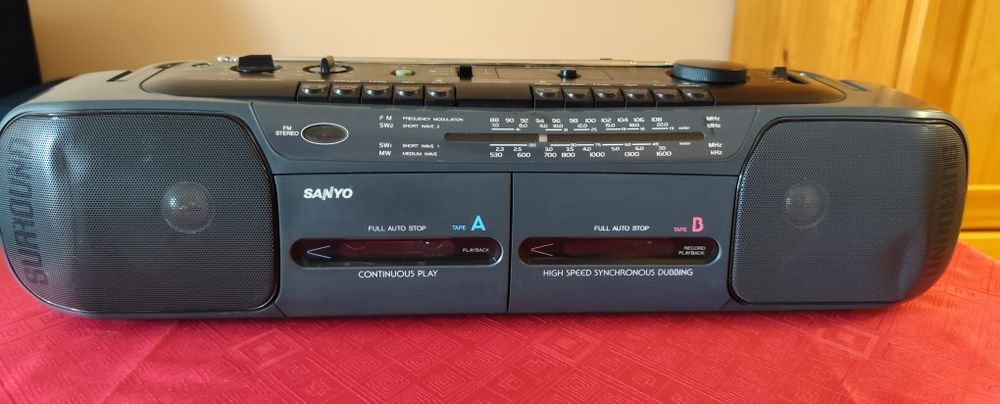 Радиокасетофон SANYO