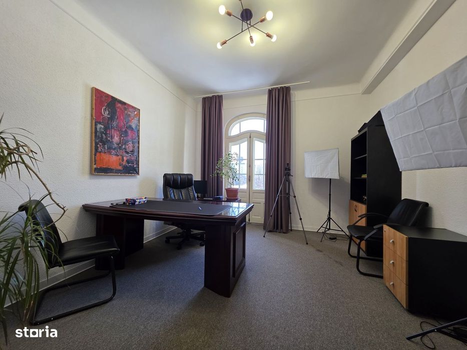 Apartament cu 5 camere de inchiriat in zona Victoriei