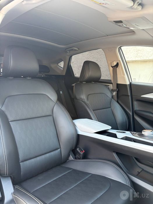 Geely Geeometry C сотилади