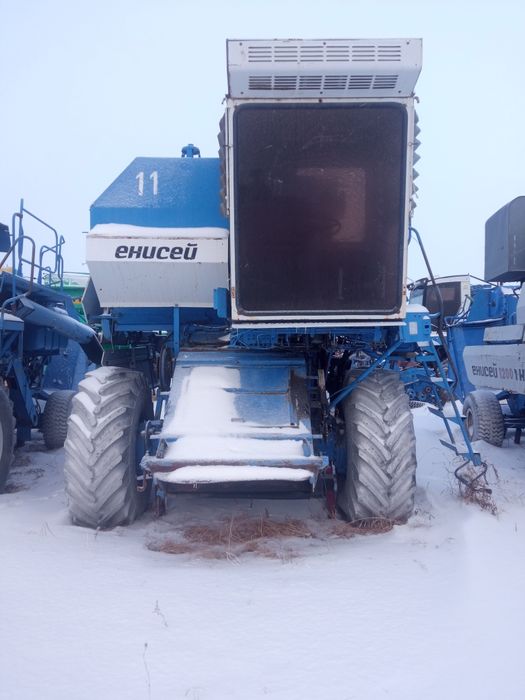 Продам комбайны Енисей